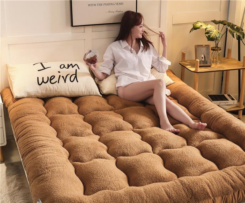 🔥Hete aanbieding 50% korting🔥Ondersteunende en warme dikke bedmatrasbeschermer