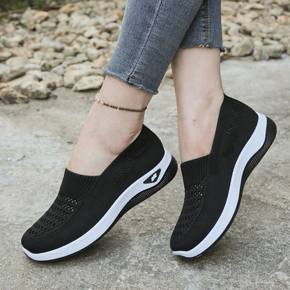 👟 50% OFF NOW! 💐 Breathable Summer Shoes – Trendy & Ultra-Light Slip-Ons – Perfect for beach, travel or casual days – airy comfort all day long 🌊