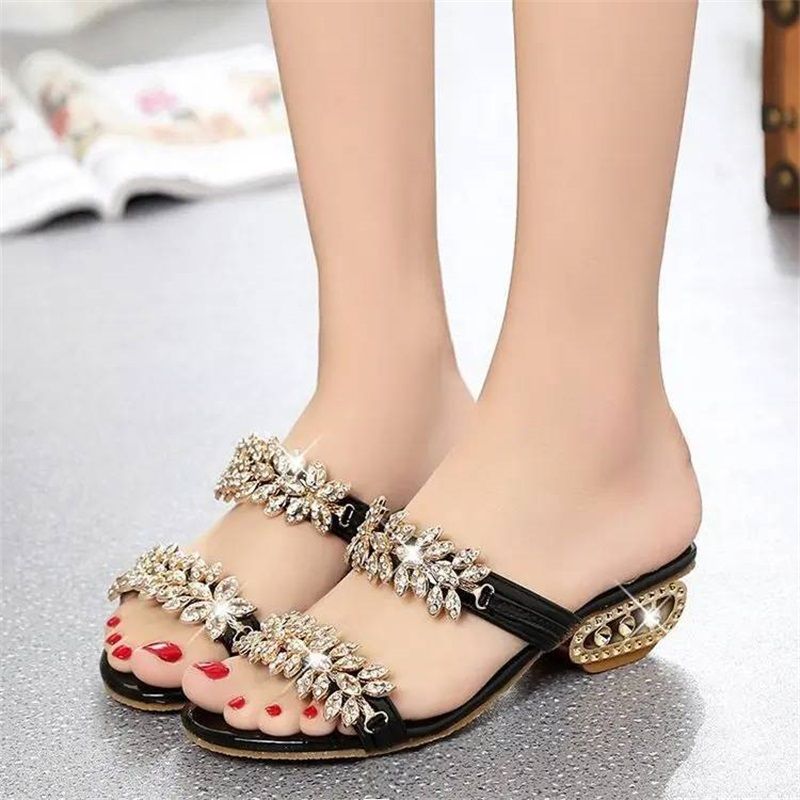 👡✨ Women’s Rhinestone Flat Sandals – Chic Metal Accent Summer Style | 50% OFF Today