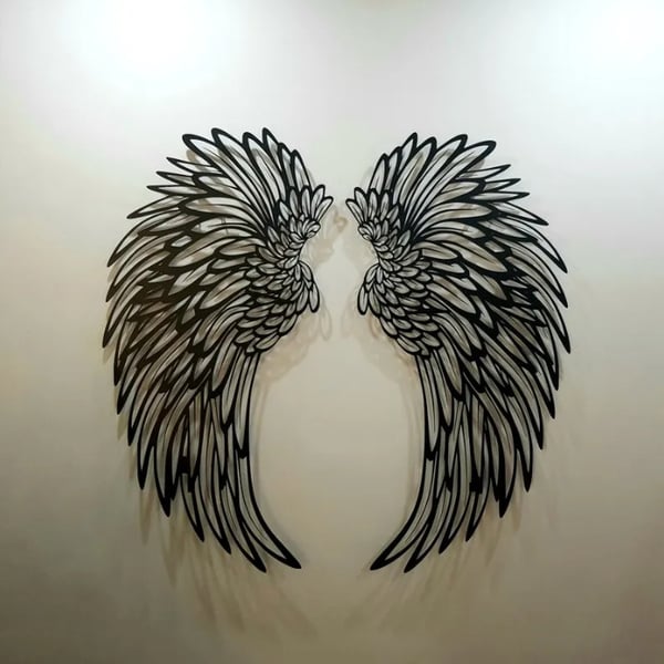 🌟Metalen muurkunst met verlichte vleugels